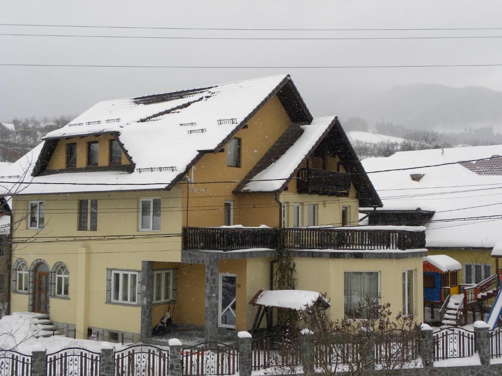 Casa Enescu Hotel Bran  Buitenkant foto