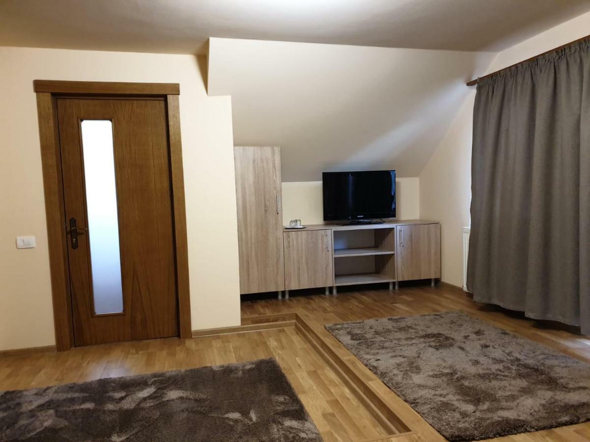 Casa Enescu Hotel Bran  Buitenkant foto